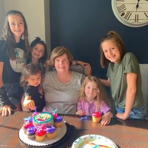 Meet your Posher, Anne